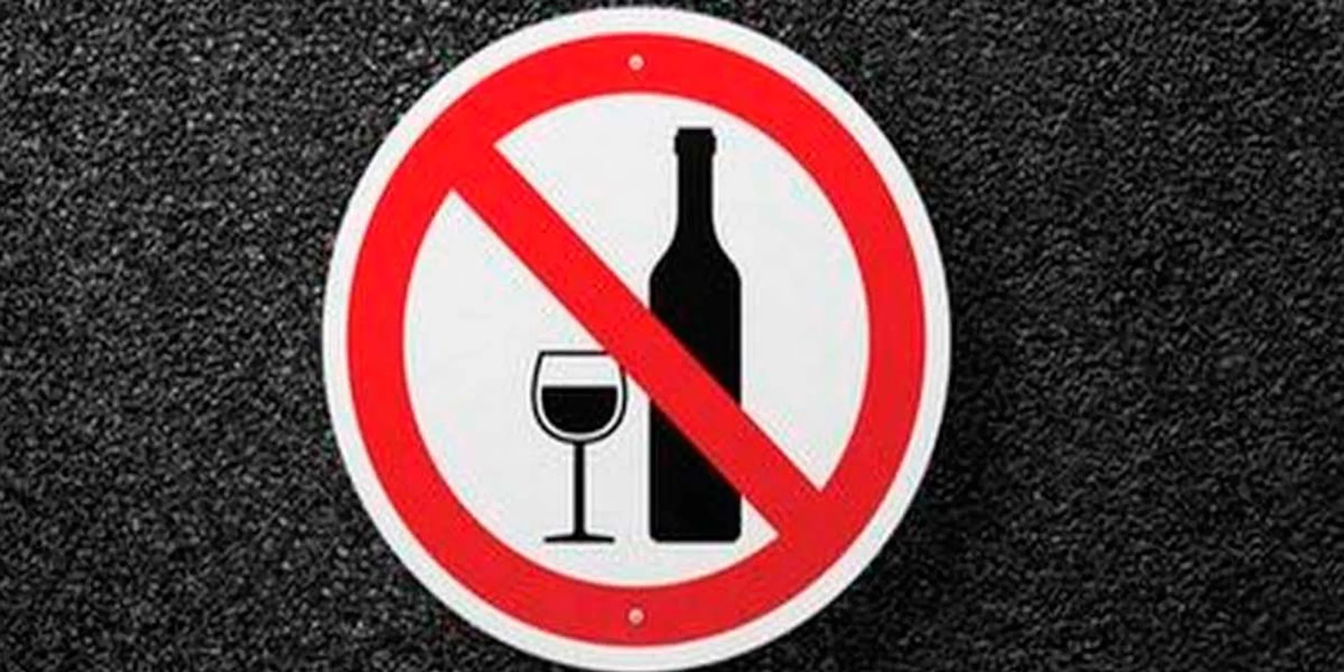  Sale of illegal liquor; 3 people arrested
