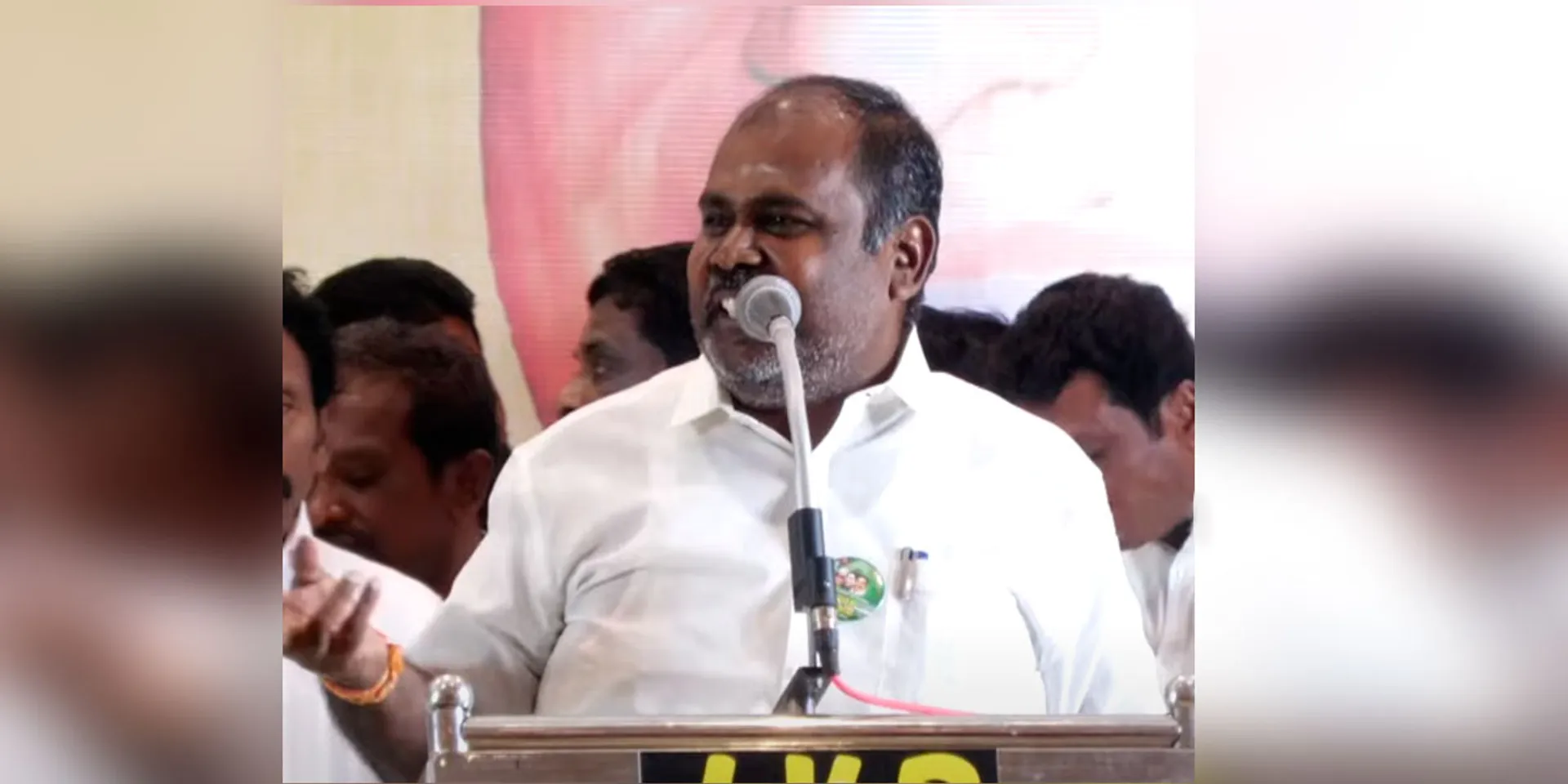 x"I can't stand that mosquito infestation" - RB Udayakumar, who called the OPS.