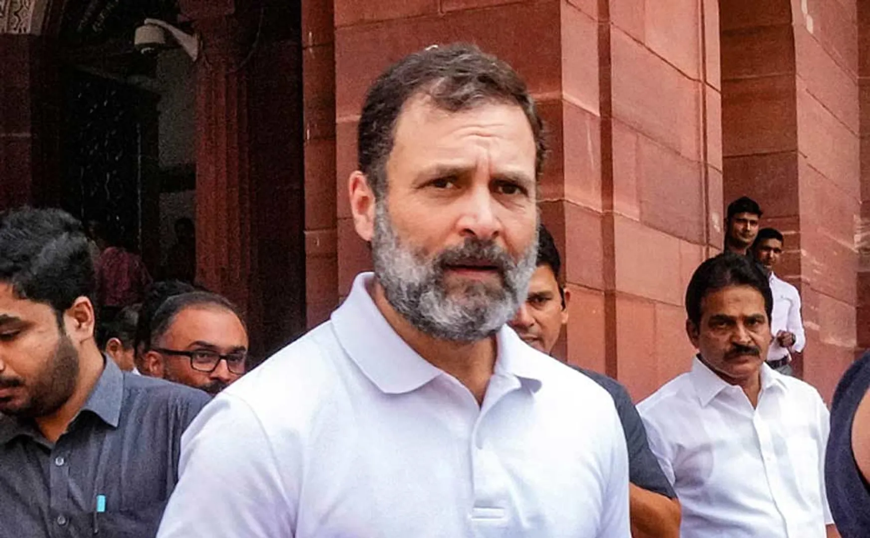 Supreme court stays conviction against Rahul Gandhi defamation case details