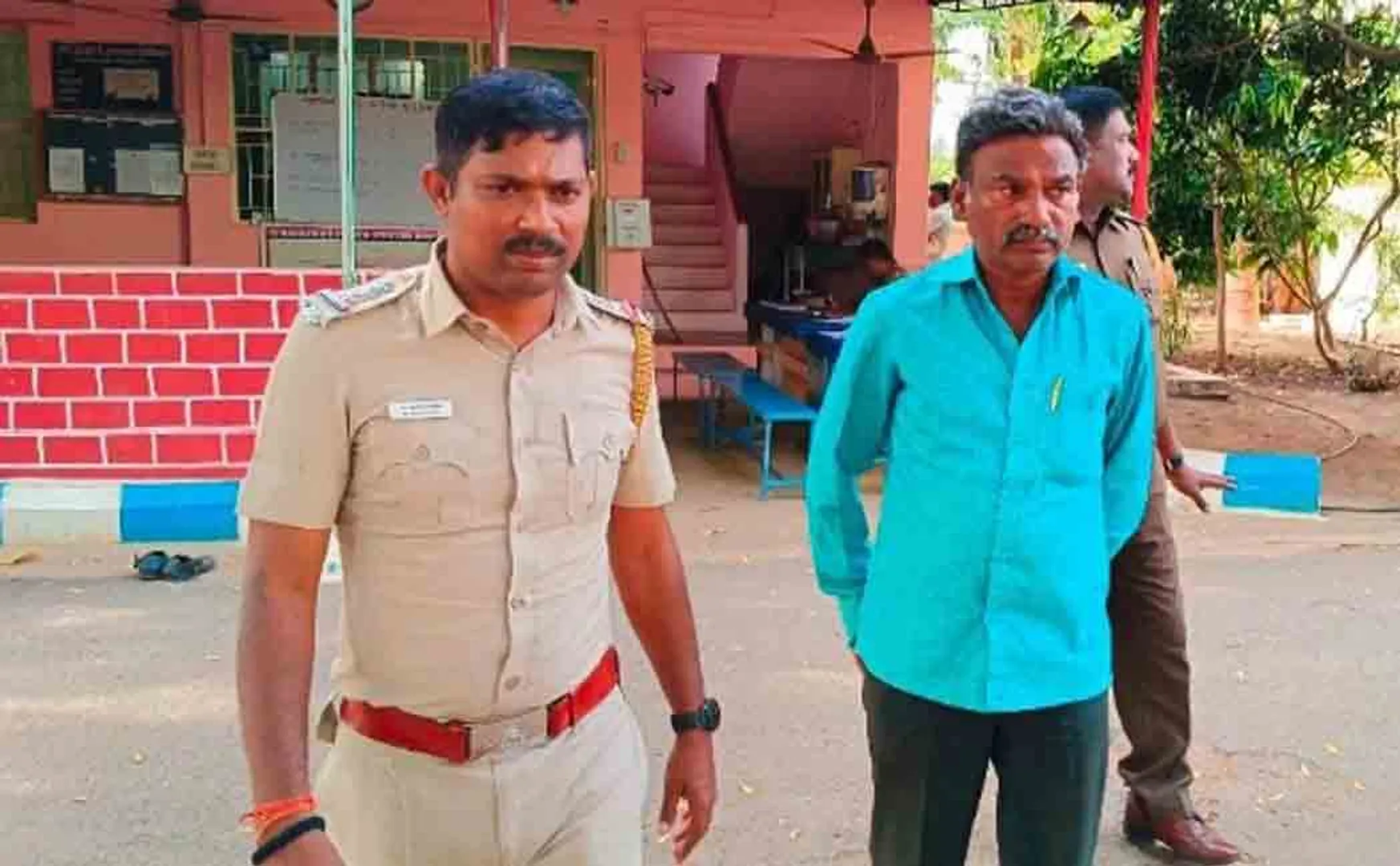 Gopisettypalayam VAO Arrested by police 