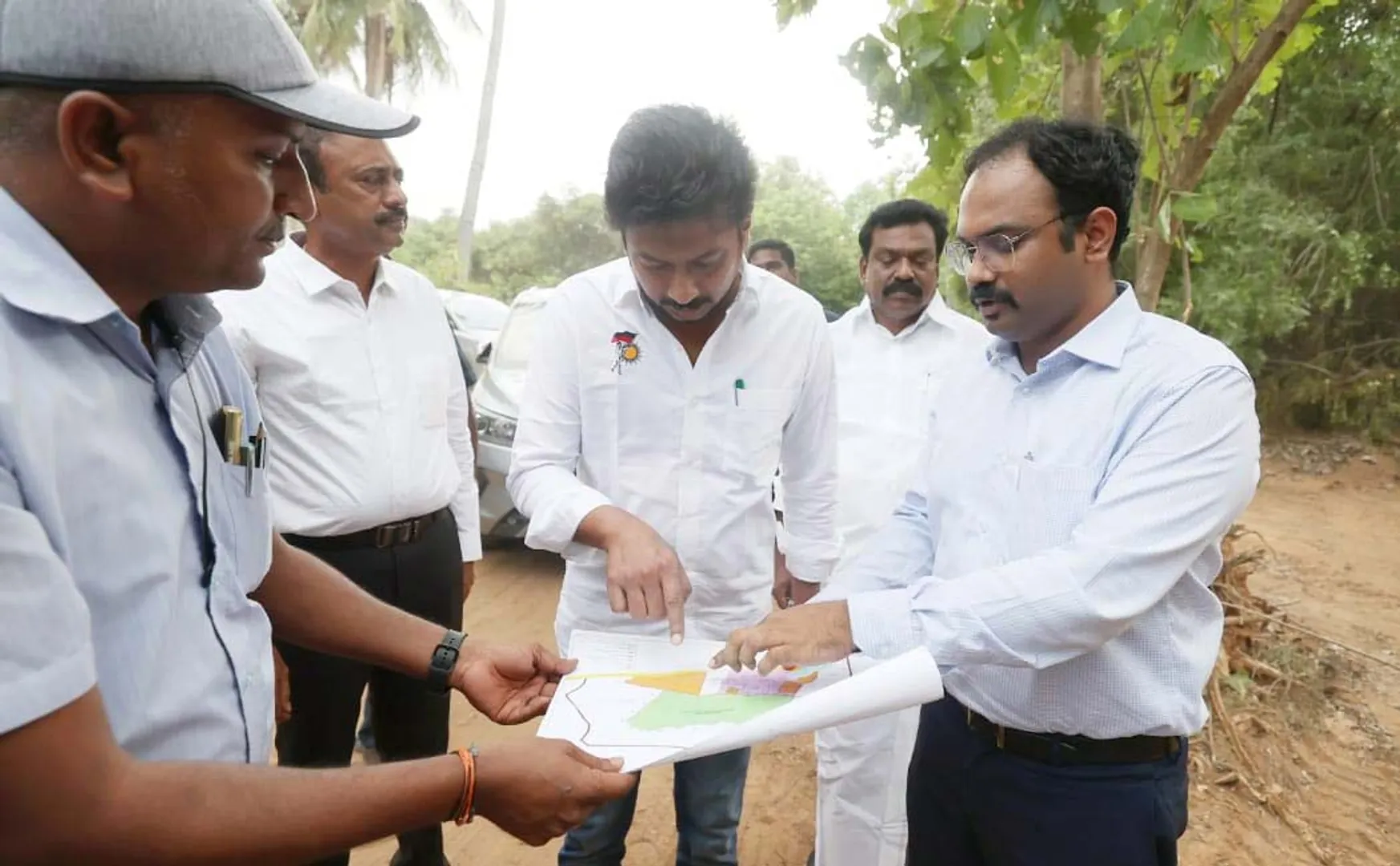 udhyanidhi visit chennai new film studio 