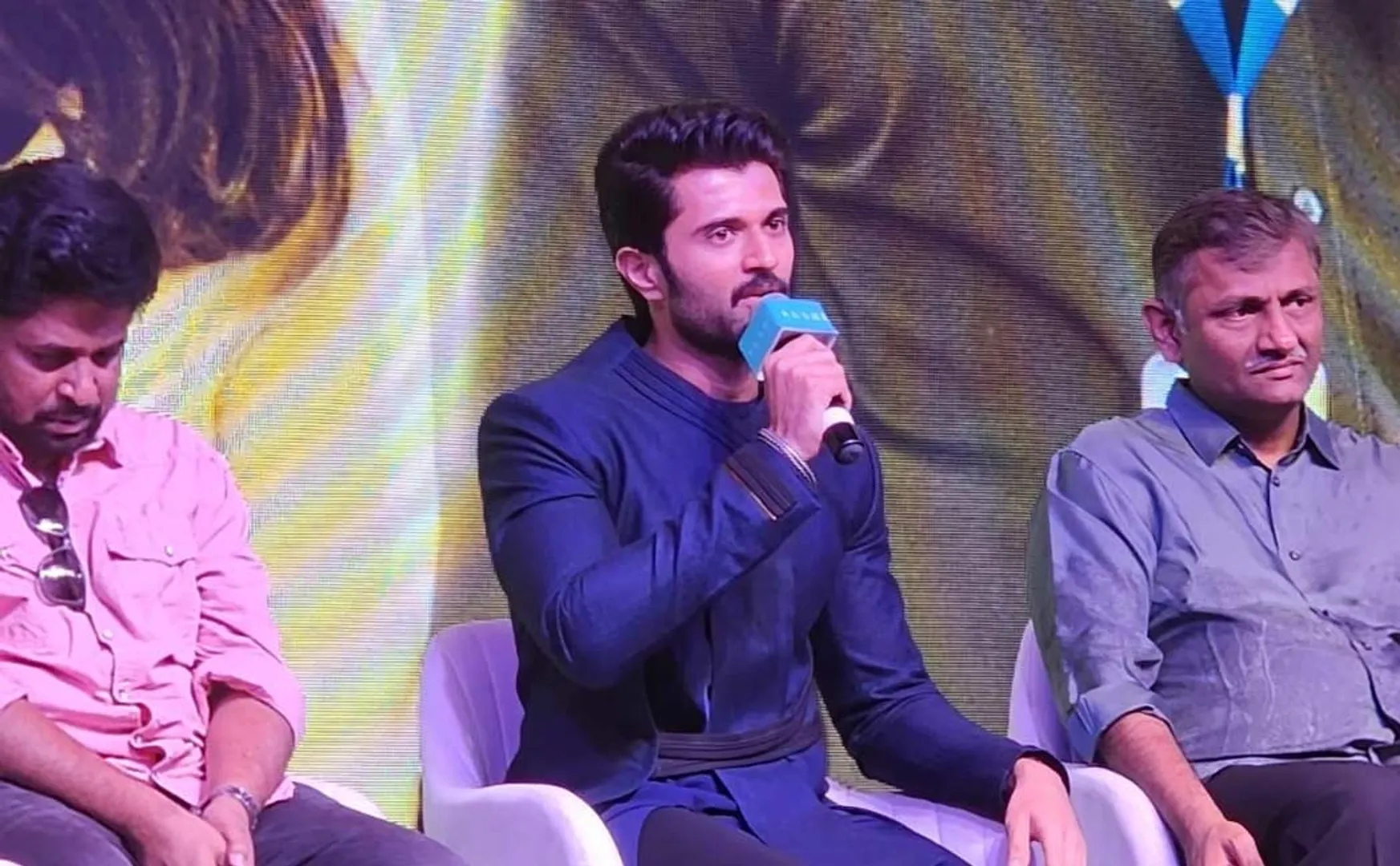 vijay devarakonda wish to act vetrimaaran pa.ranjith films 
