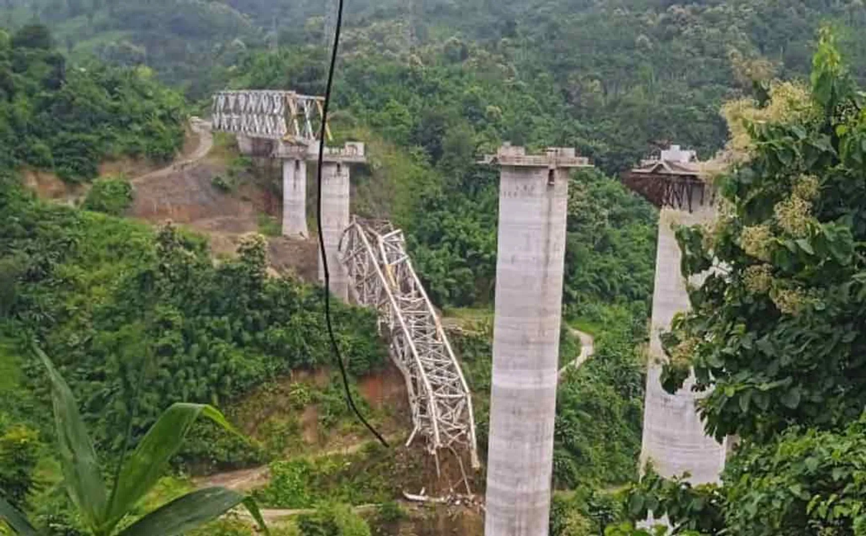 22 person passed away in railway bridge collapse in Mizoram
