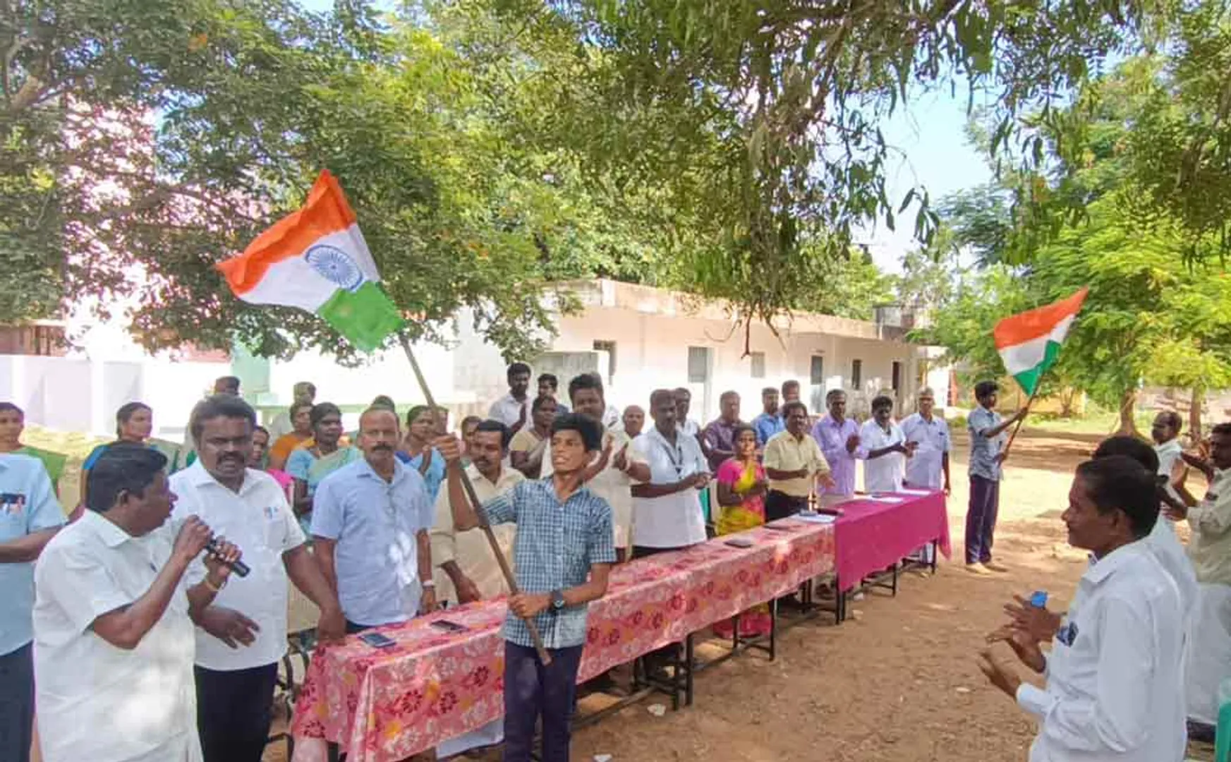 Students and parents applauded Chandrayaan 3 scientists