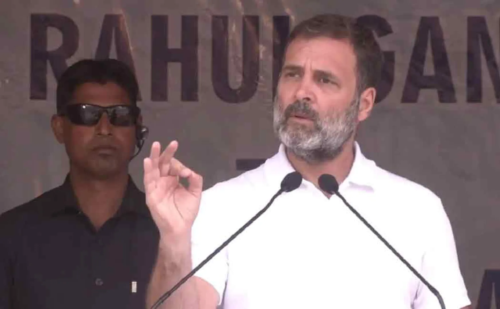 Rahul Gandhi says Pm is lying about india china border