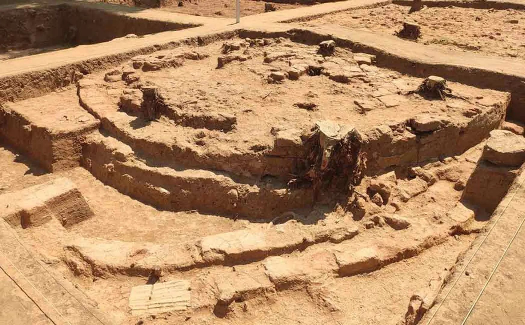 Palace construction discovery in Porpanaikottai excavation?