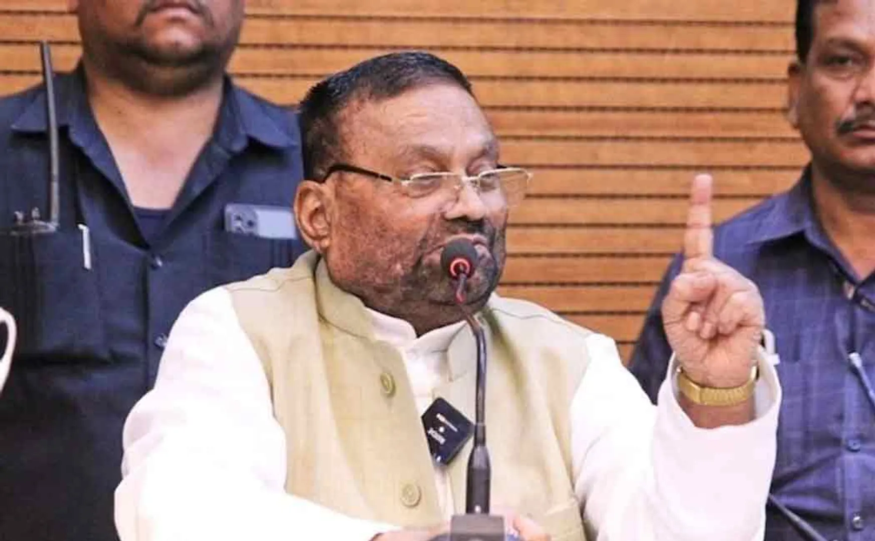 MLA Tongue Cutter Rs. 10 lakh as a prize, Congress executive said