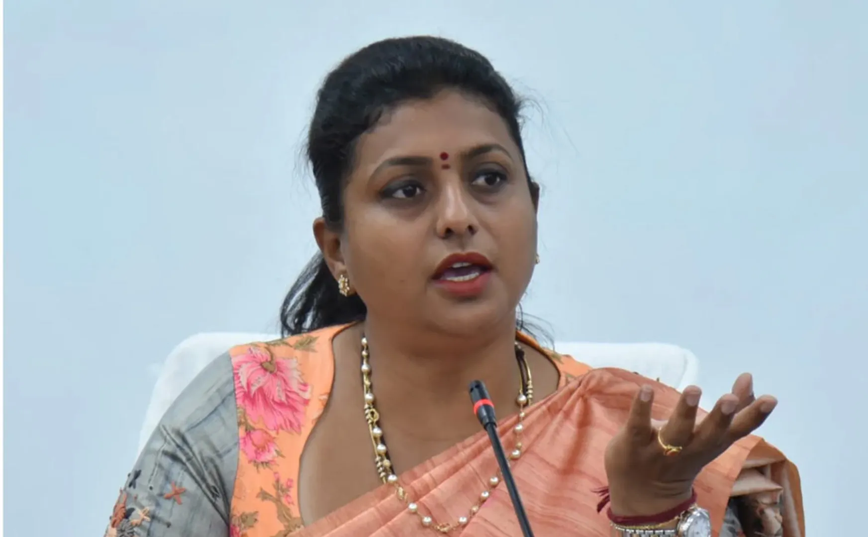 Minister Roja said to donate body parts.