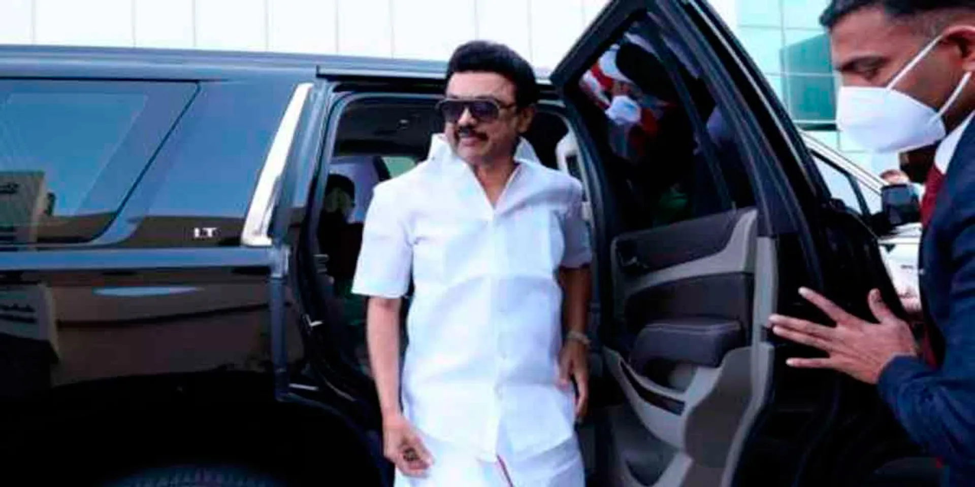 Third Consultation; M.K.Stalin left for Mumbai