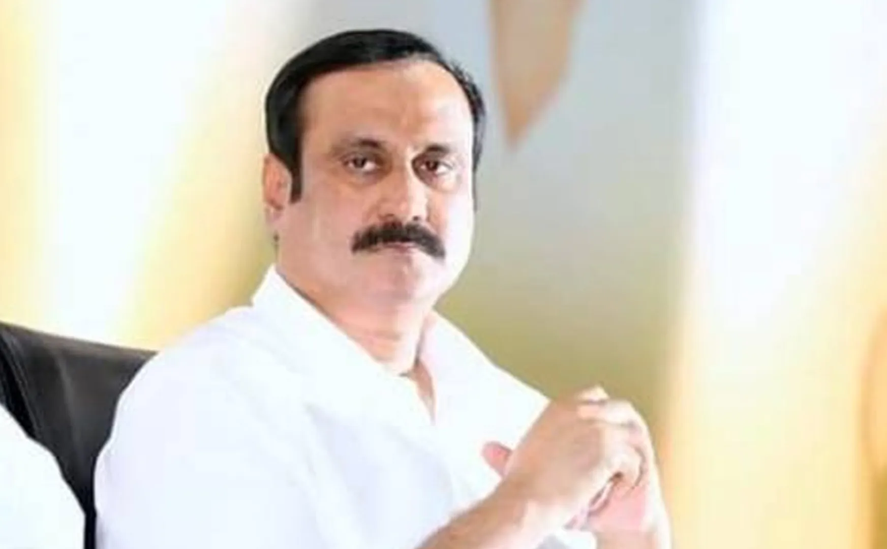 anbumani ramadoss  about Karumegangal Kalaiginrana and Thankar Bachan