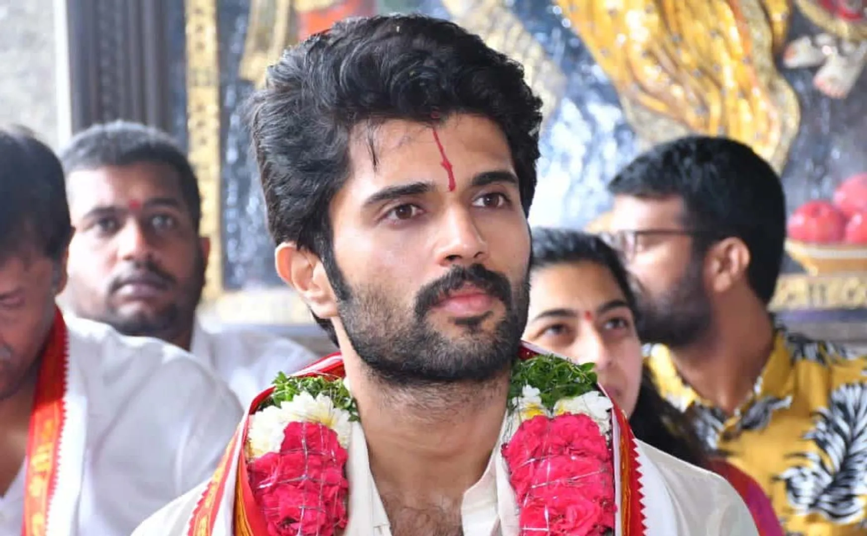 vijay devarakonda shocked about his movie  Distributors company post 