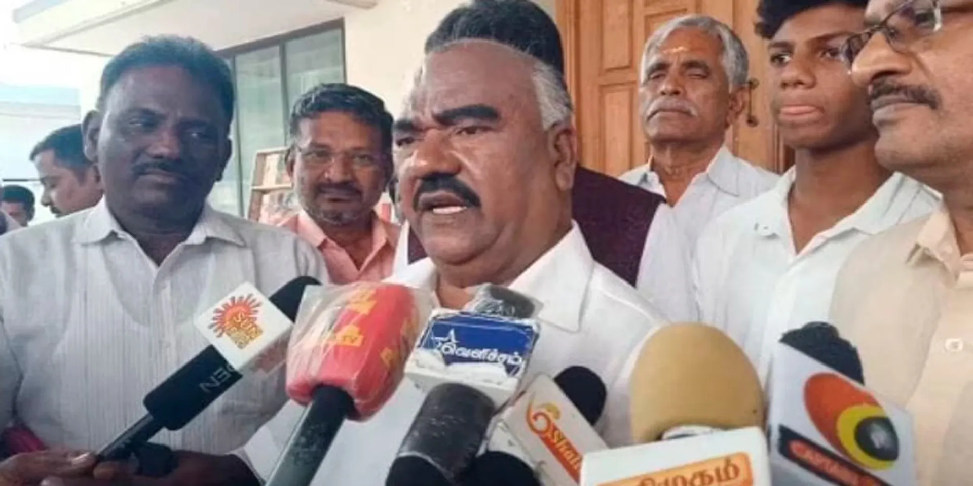  'Young people trying to go abroad should be alert'- Minister Senji Mastan interviewed