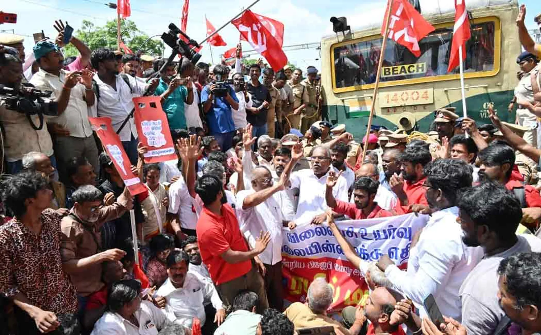 Communist Party of India CPI (M) protests against the Union Government (Pictures)