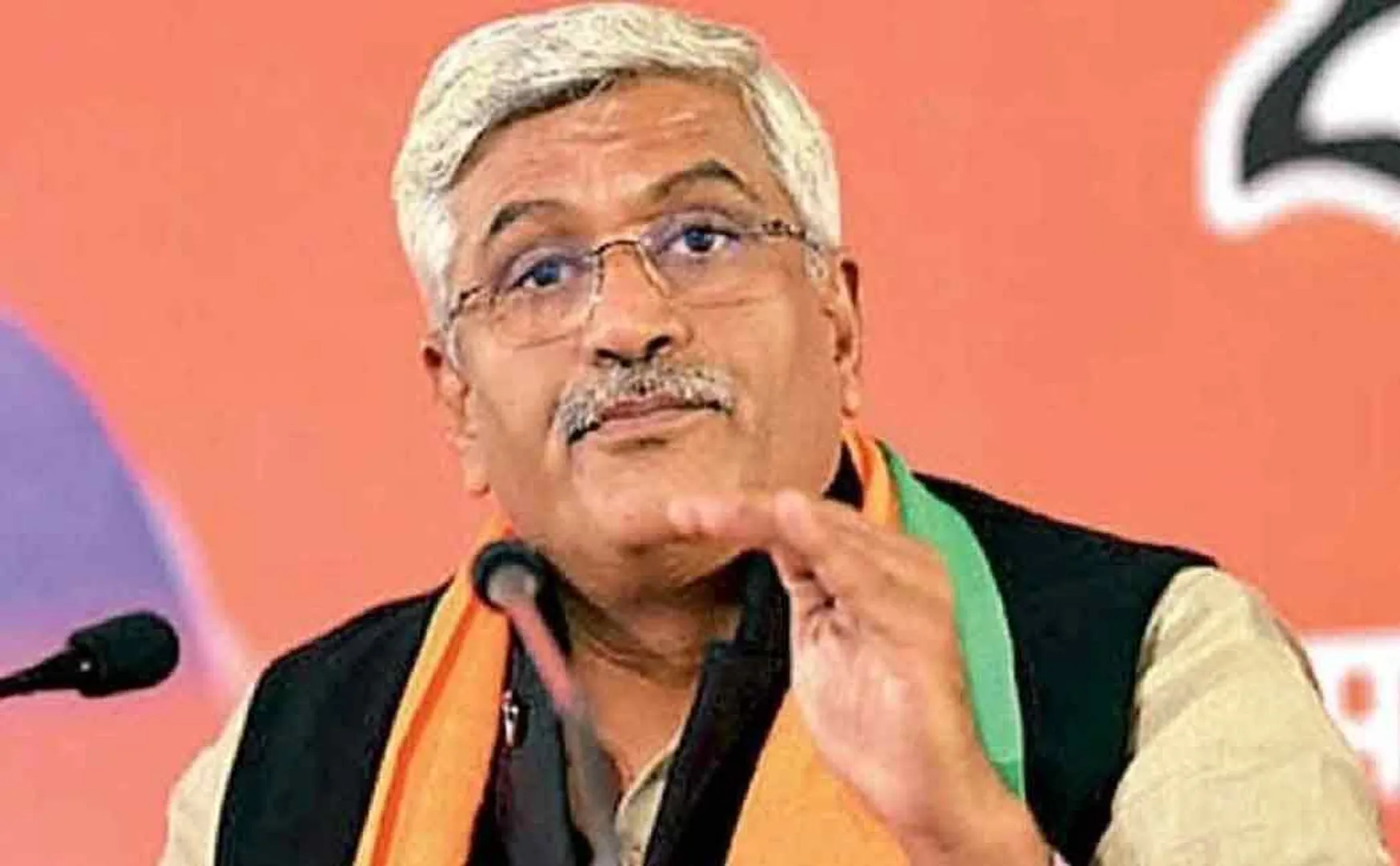  Union Minister Gajendra Singh says Rajasthan Minister should be thrown into the Arabian Sea