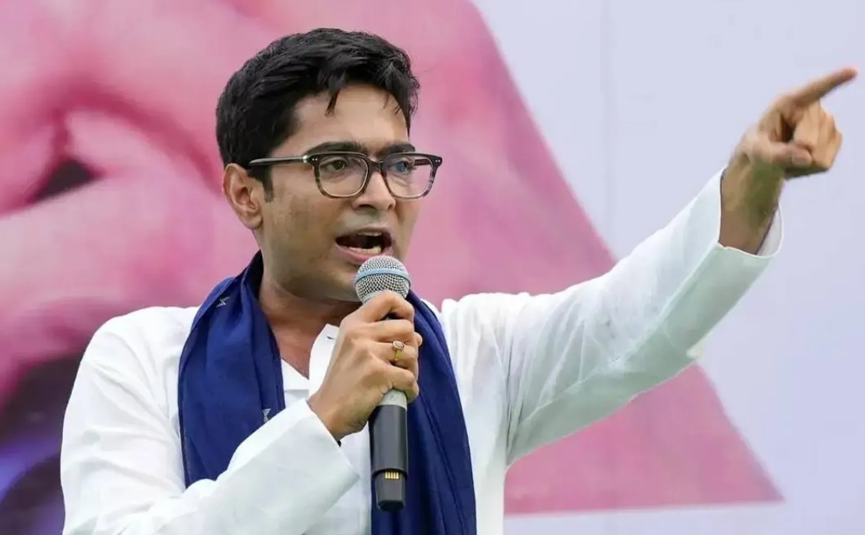 Enforcement Directorate Interrogates Mamata Banerjee's Nephew For 9 Hours