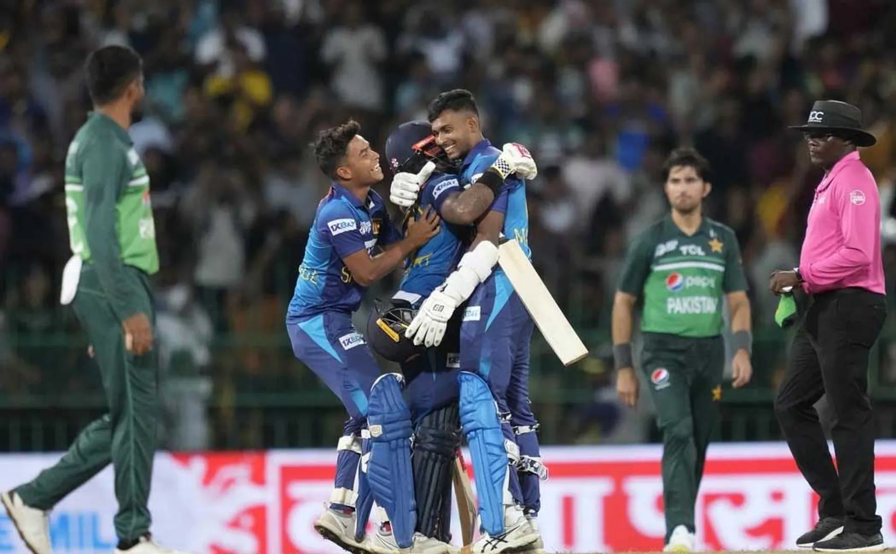  India-Sri Lanka in the final!