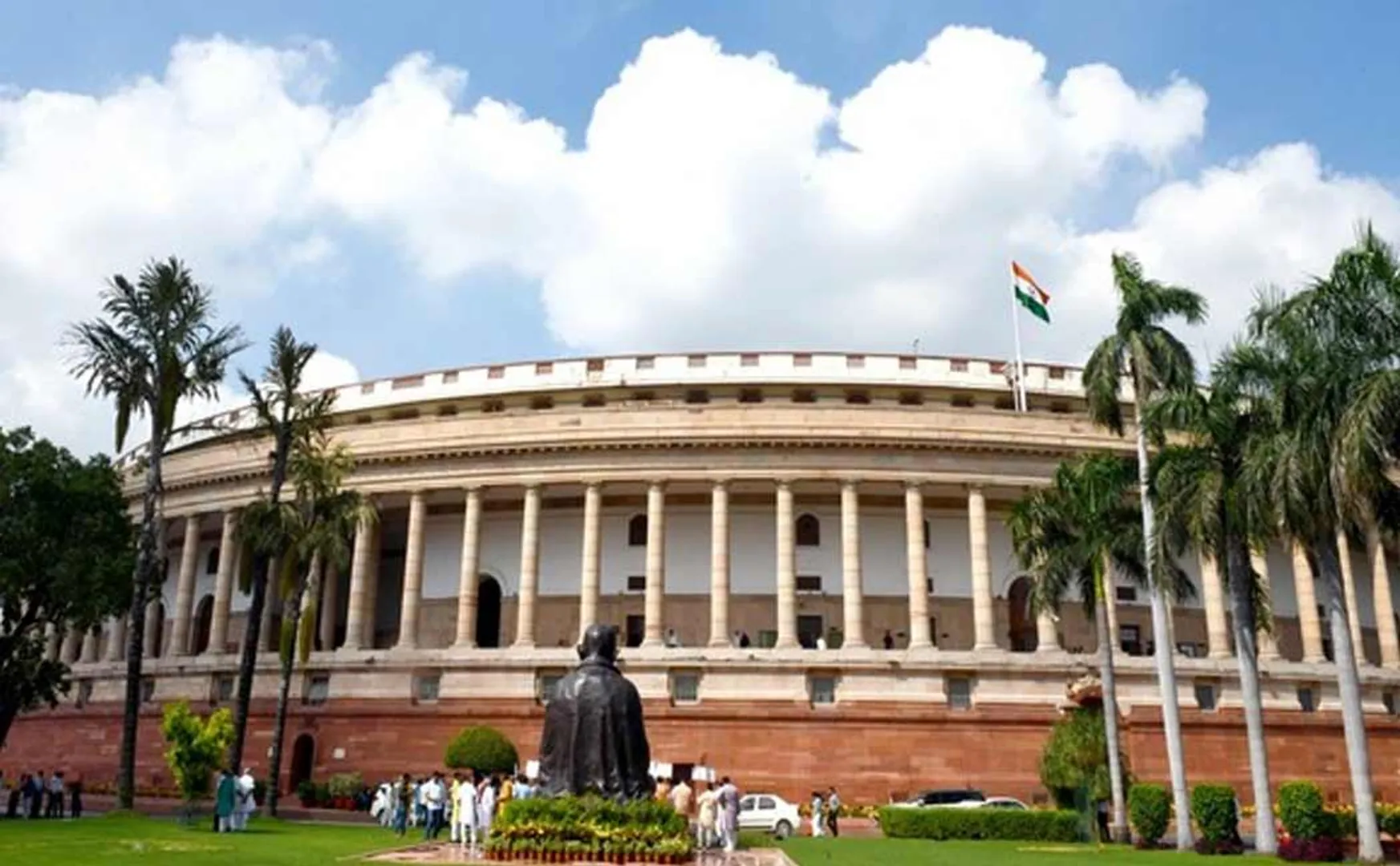 A group of Tamil Nadu MPs to meet the Union Minister