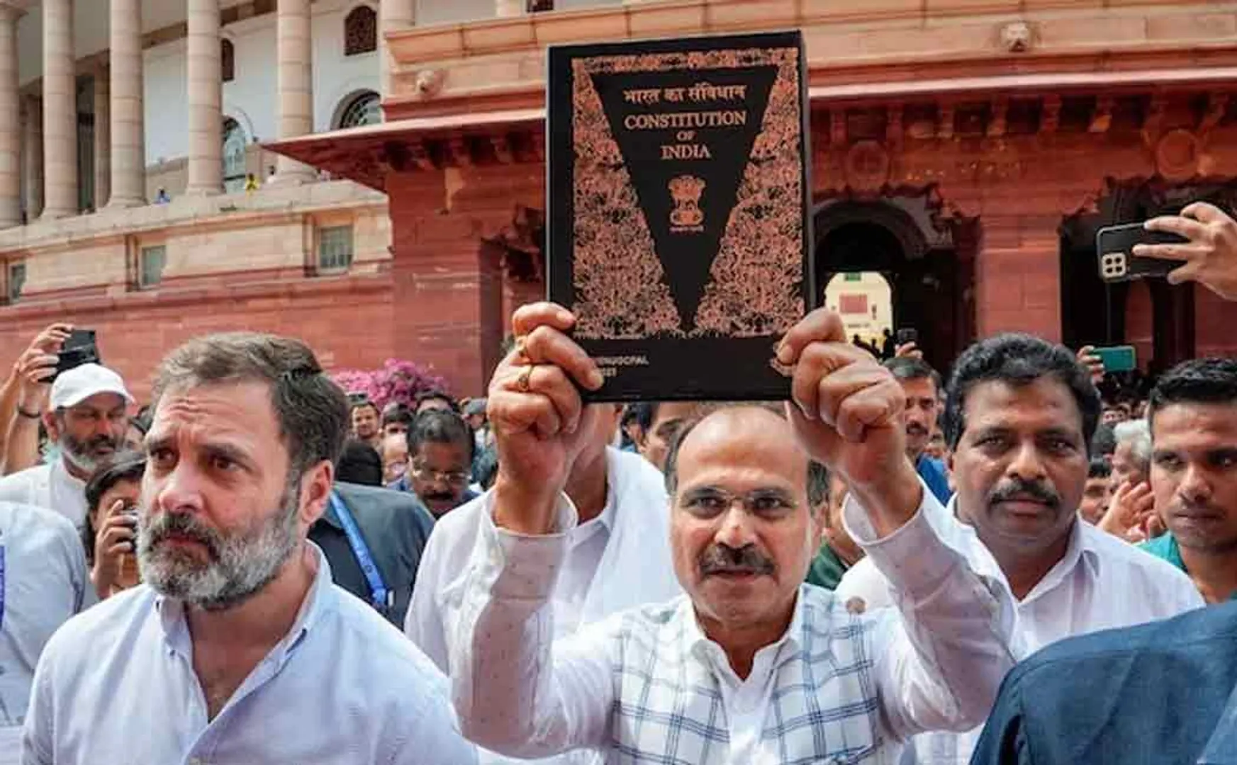 Congress MP Accusation on the Preamble of the Constitution does not contain 'Secular, Socialism'