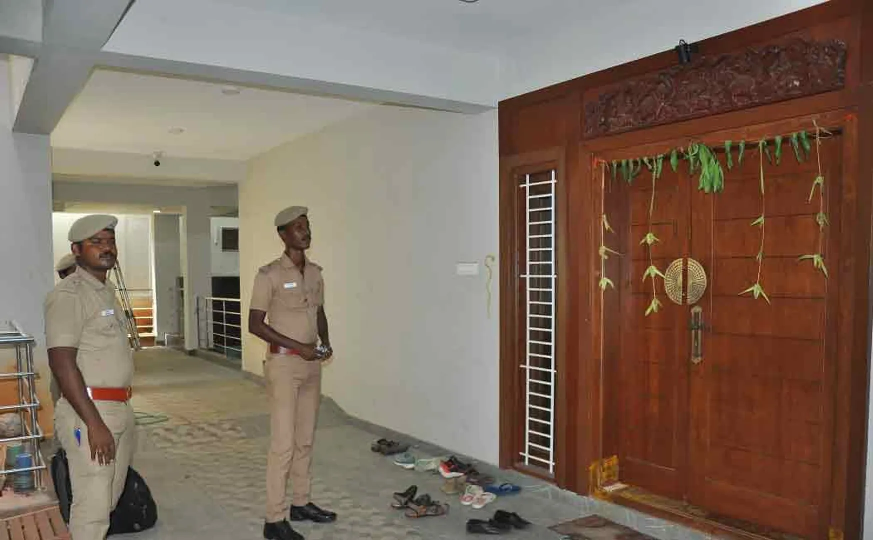 Income Tax Check at Home of Minister Senthil Balaji's Assistant (Pictures)