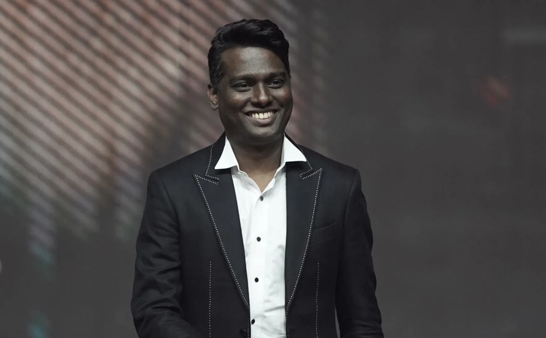 atlee joins first tamil director in 1000 crore club