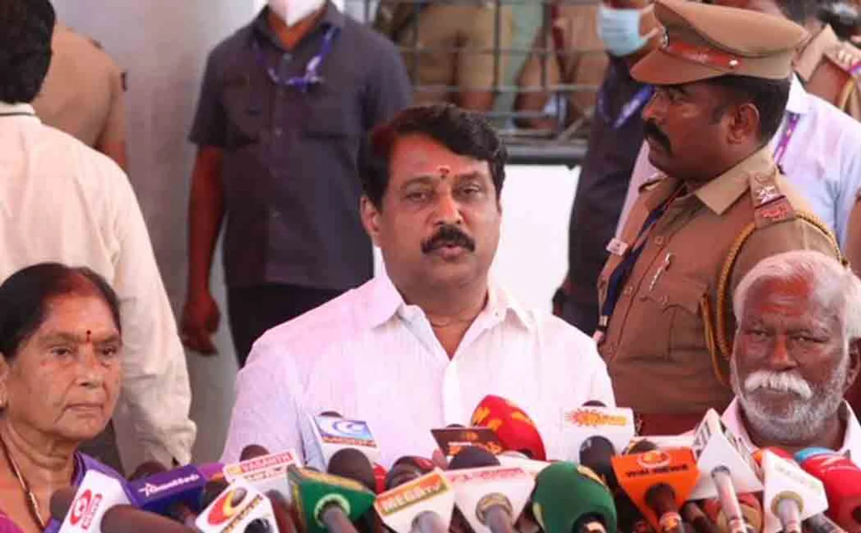 Nainar Nagendran says We can accept only if Edappadi Palaniswami says about the alliance