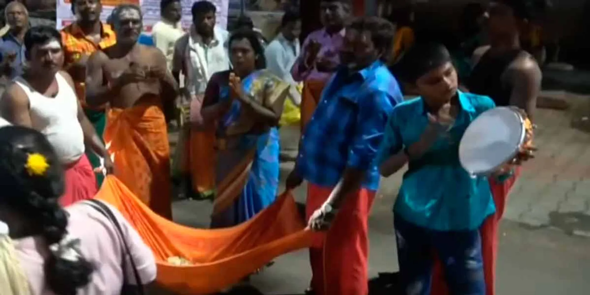  Rescue of 14 children who were begging on Kriwala Path
