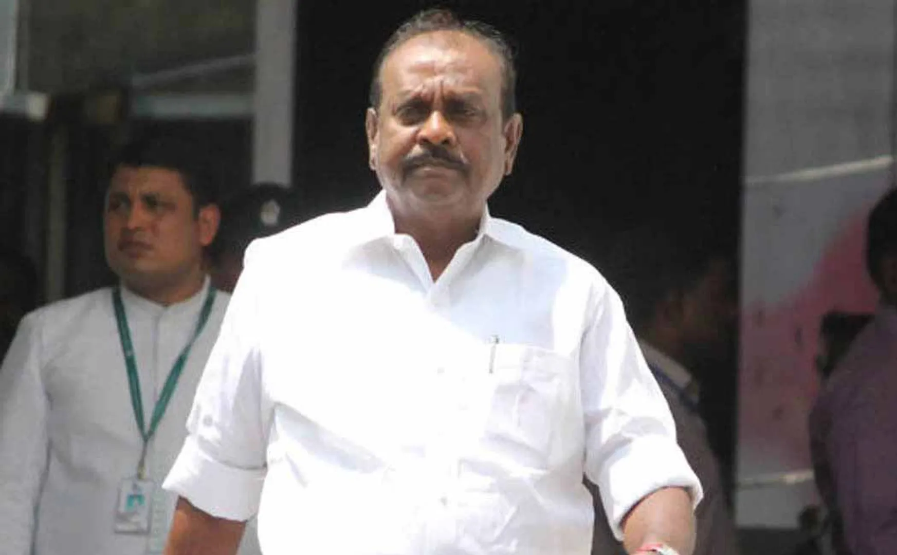 Kathukutty Annamalai who has no experience in politics says Natham Viswanathan