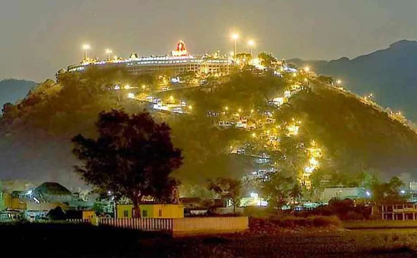 Attention Devotees says Palani Temple Administration Important Notice