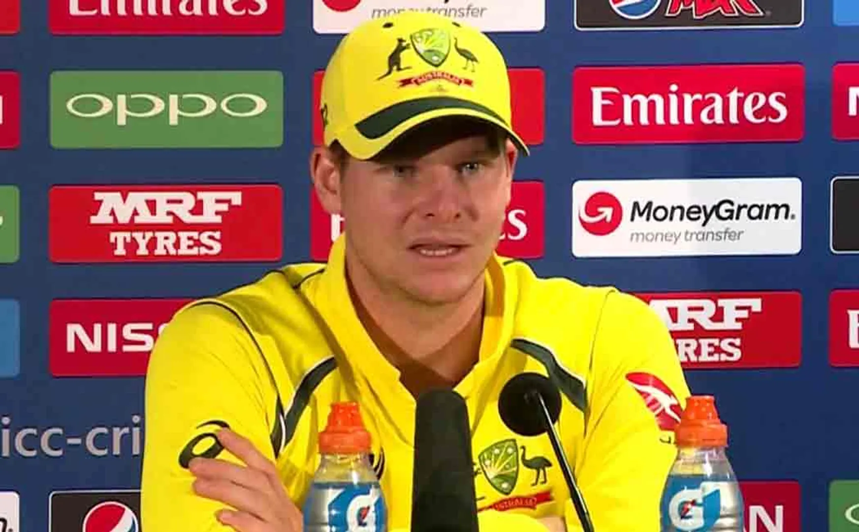 Steve Smith comments on Indian spinners!
