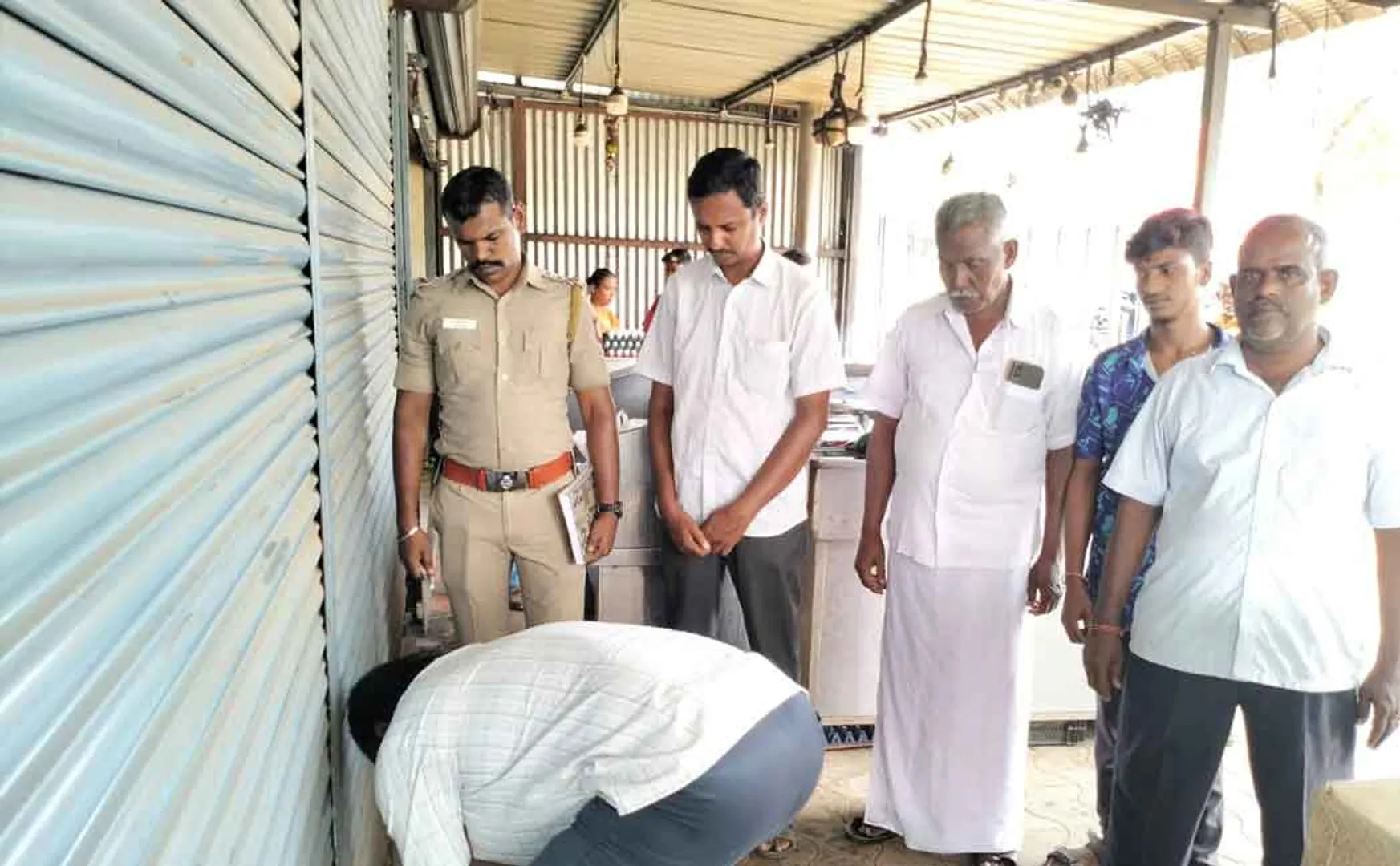 Shop owner arrested for selling cannabis