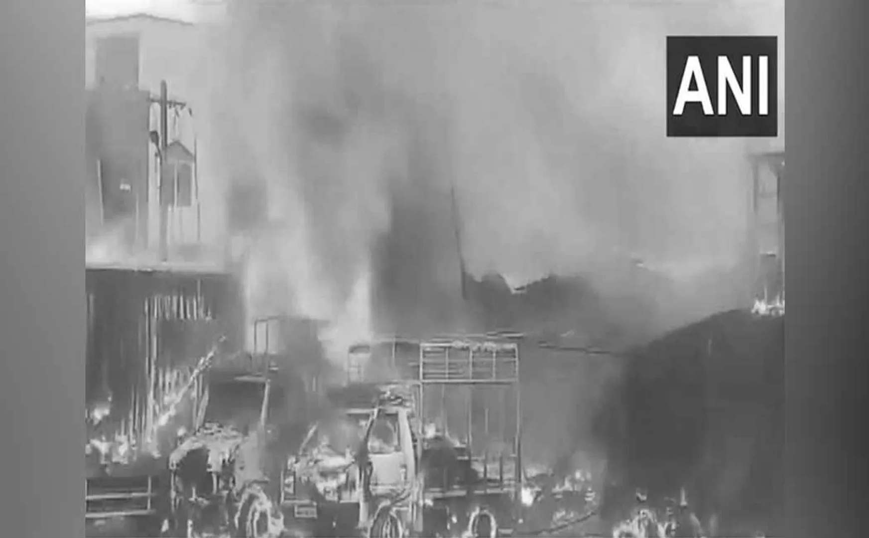 Firecracker shop incident toll rises 