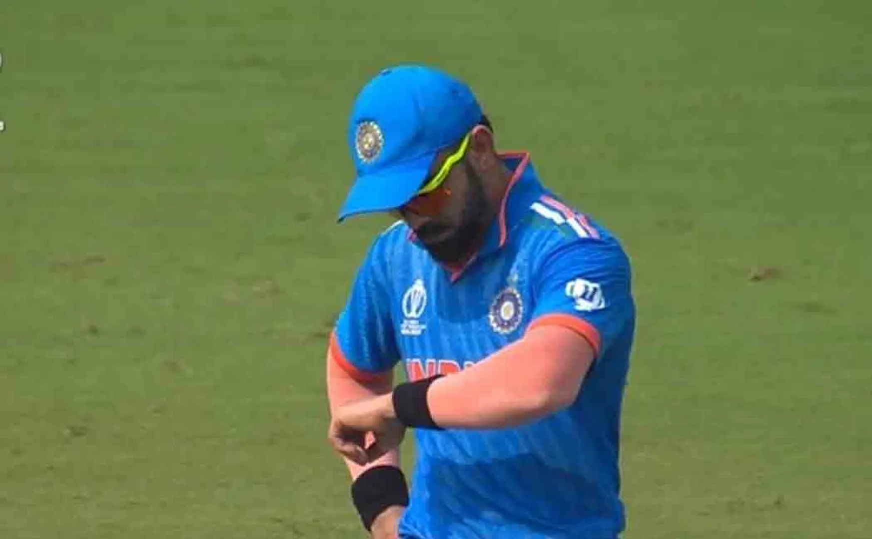 Virat Kohli has changed his jersey in tournament