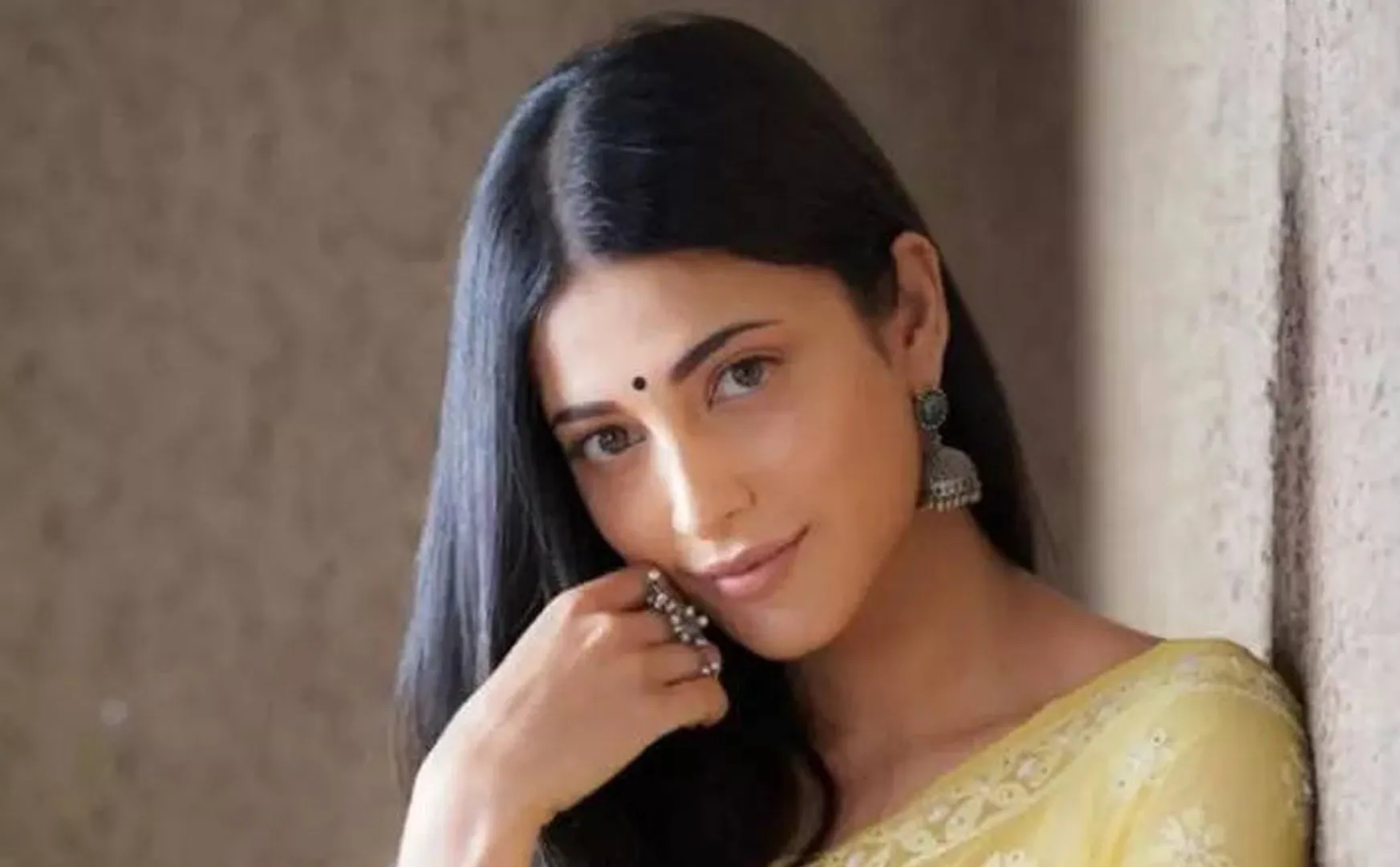 sruthi hassan about his hollywood movie 
