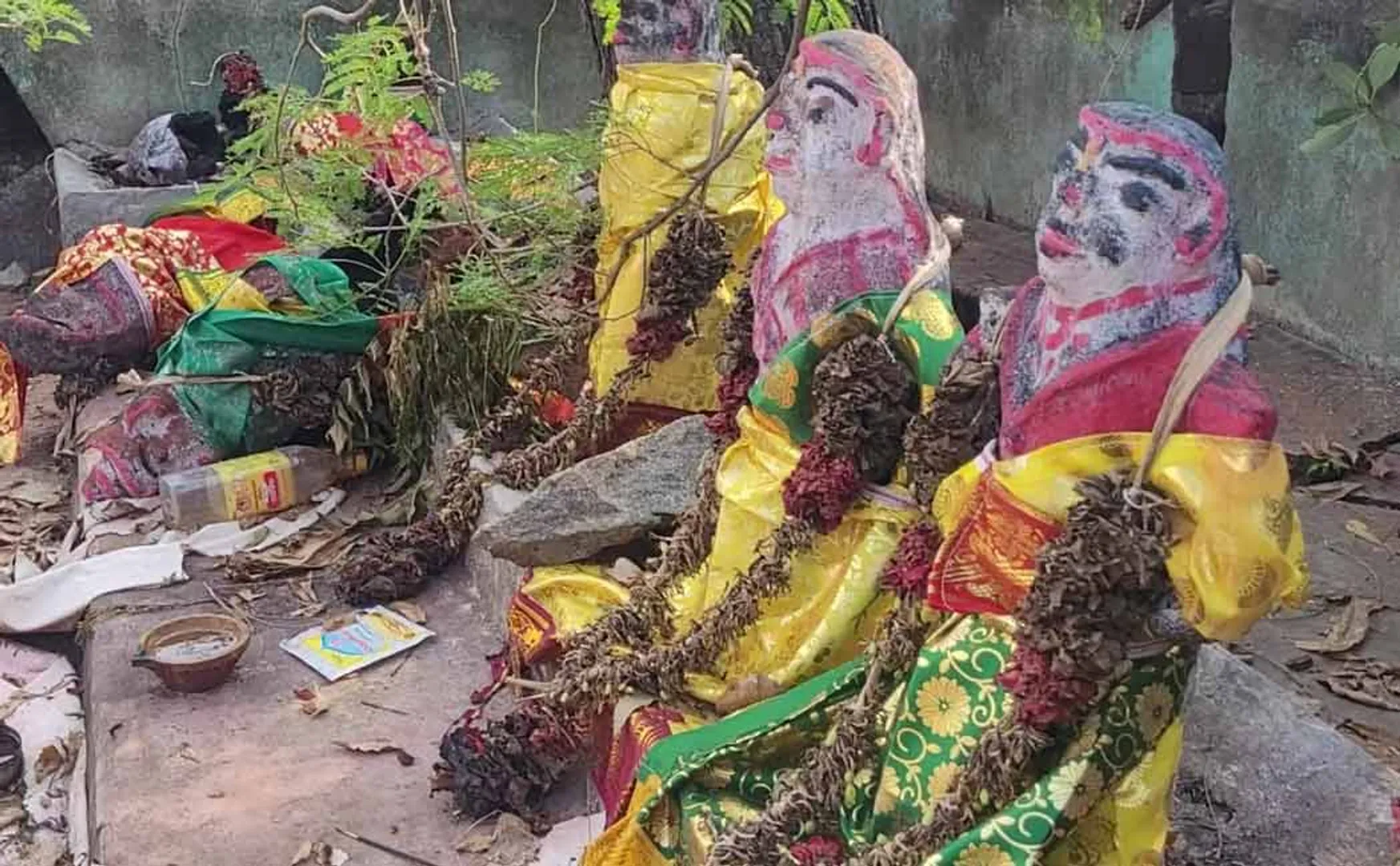 swami idols were vandalised in Kallakurichi, public struggle