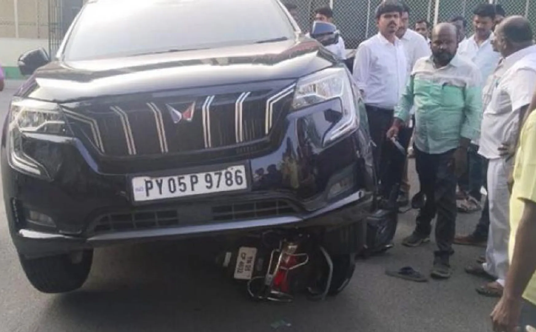 leo producers lawyer team car  accident 