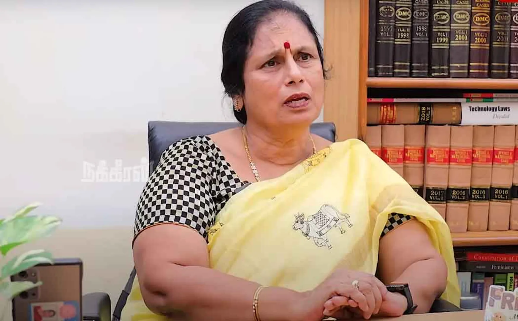  advocate-santhakumaris-valakku-en-38