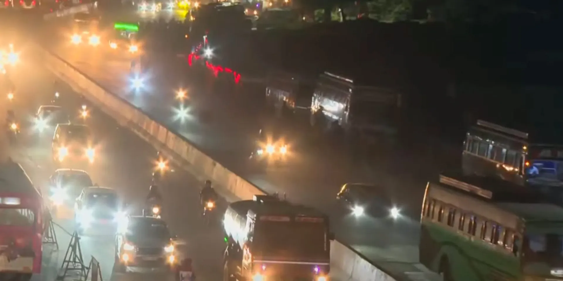 serial leave; Traffic jam in Chennai