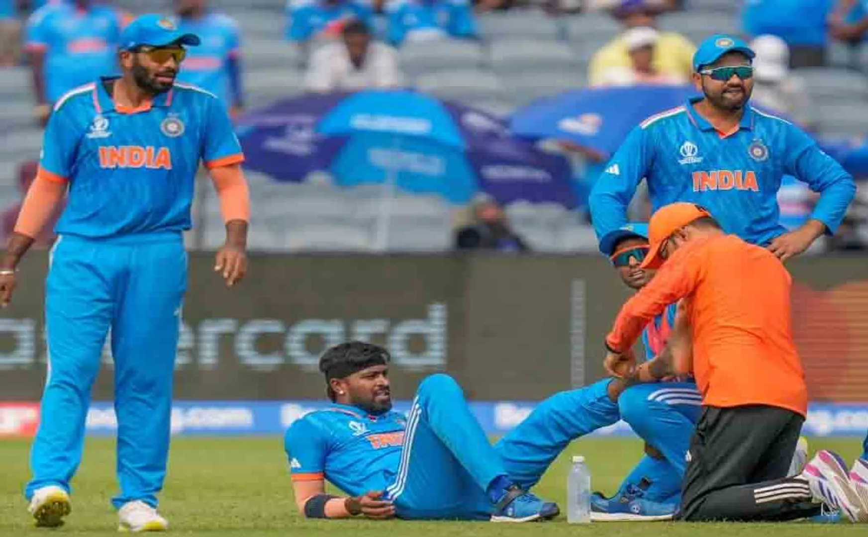 Departed Hardik Pandya who was on the field for wound
