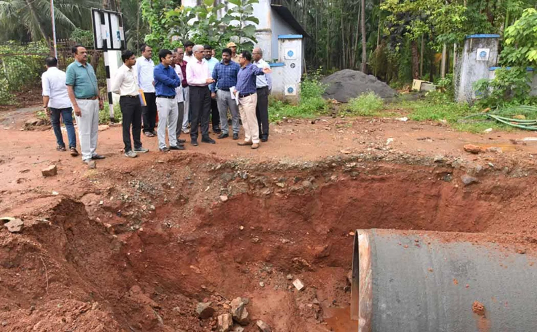 Joint Water Project Works Chief Secretary Survey