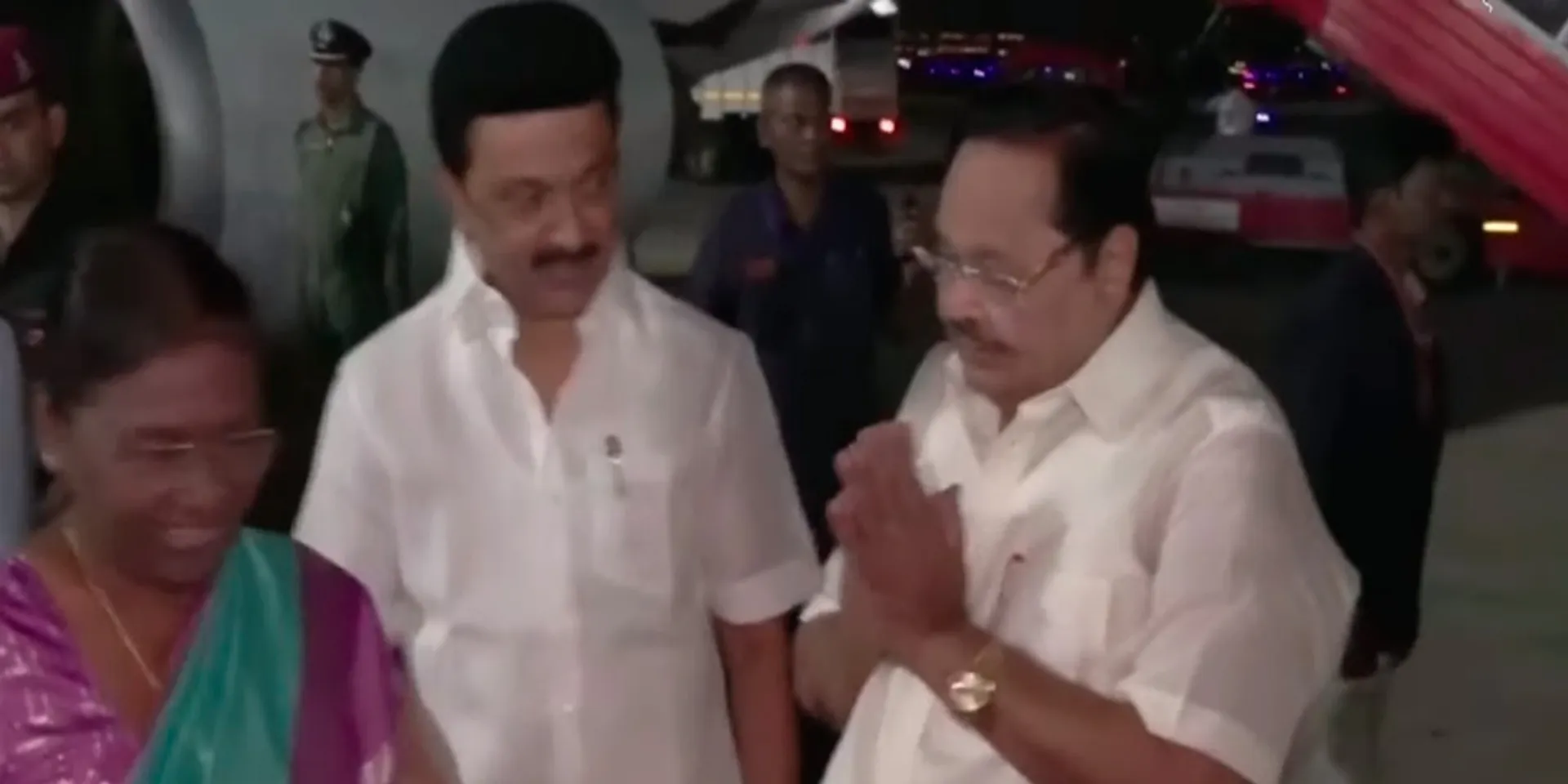 The President of the Republic arrived in Chennai; Welcome by Tamil Nadu Chief Minister
