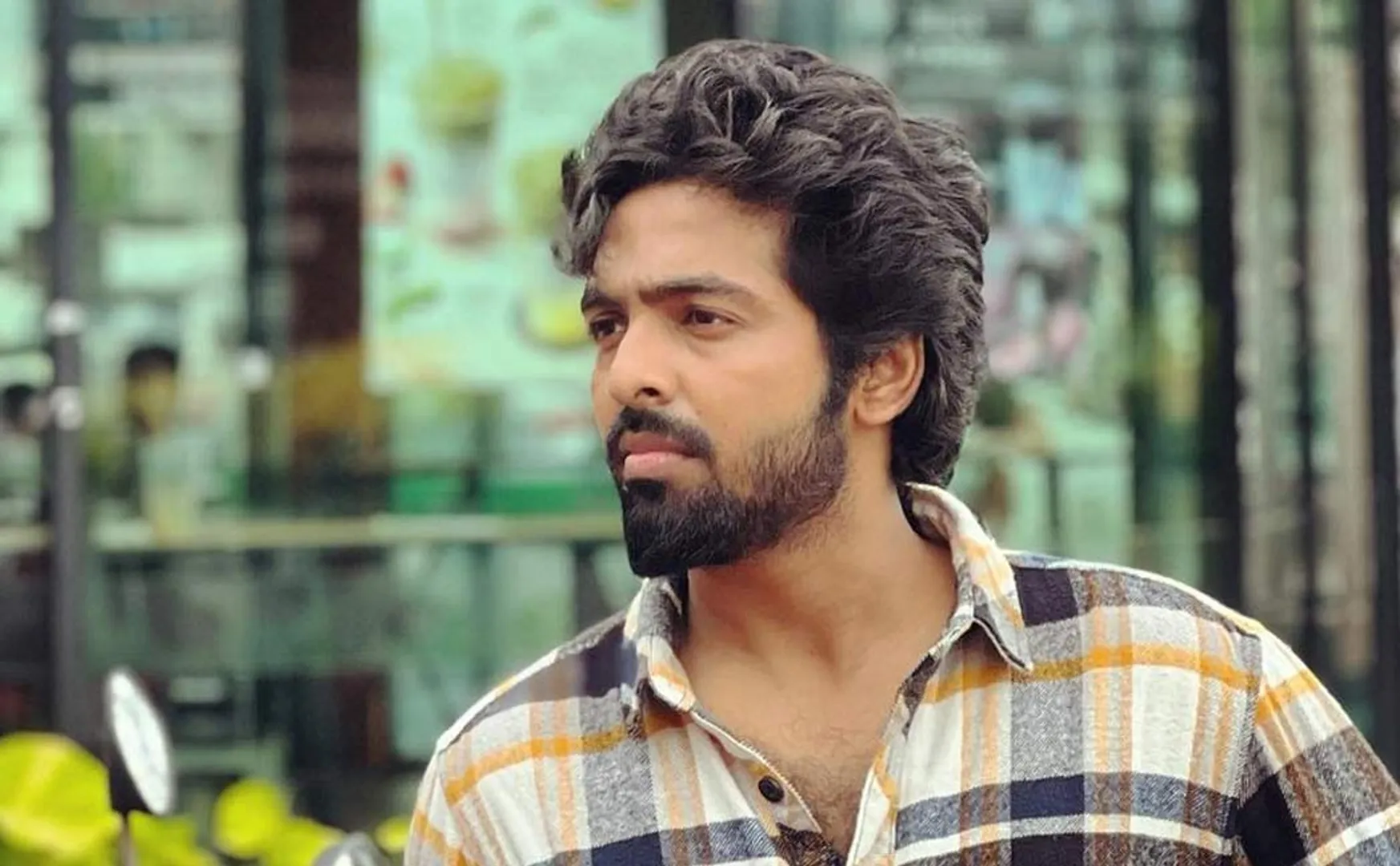 gv prakash about india qatar naval officers issue 