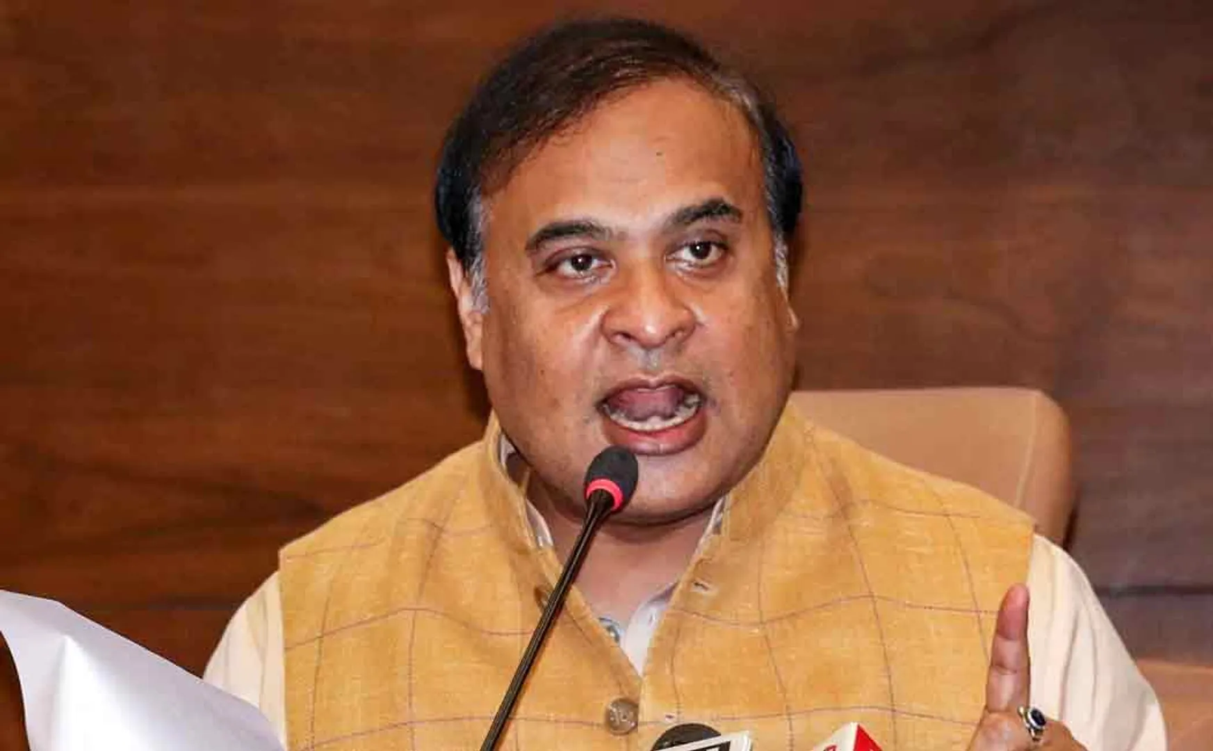 Election Commission notice to Assam BJP chief minister 