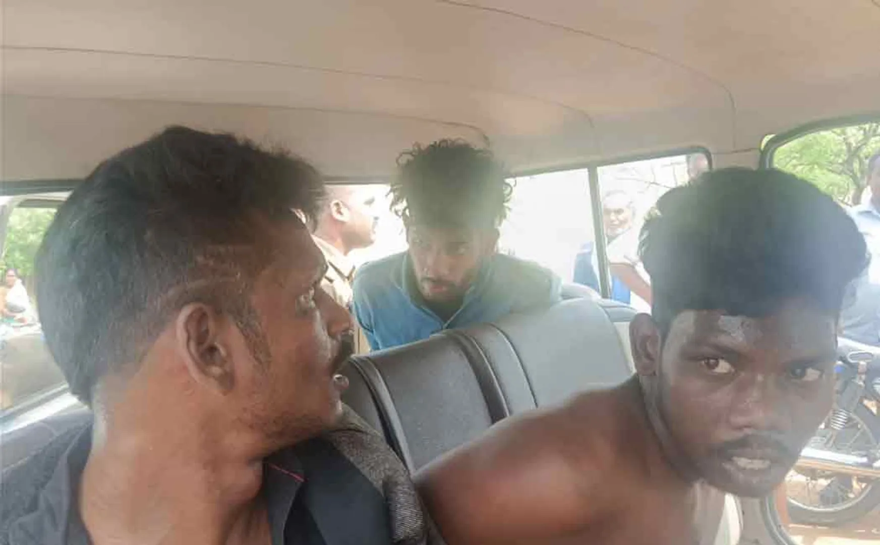 karur Police arrested 3 accused 
