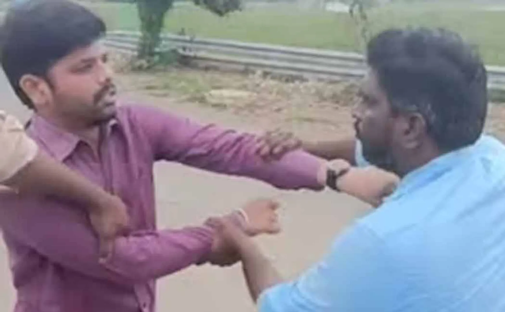 A truck driver assaulted a doctor in chennai