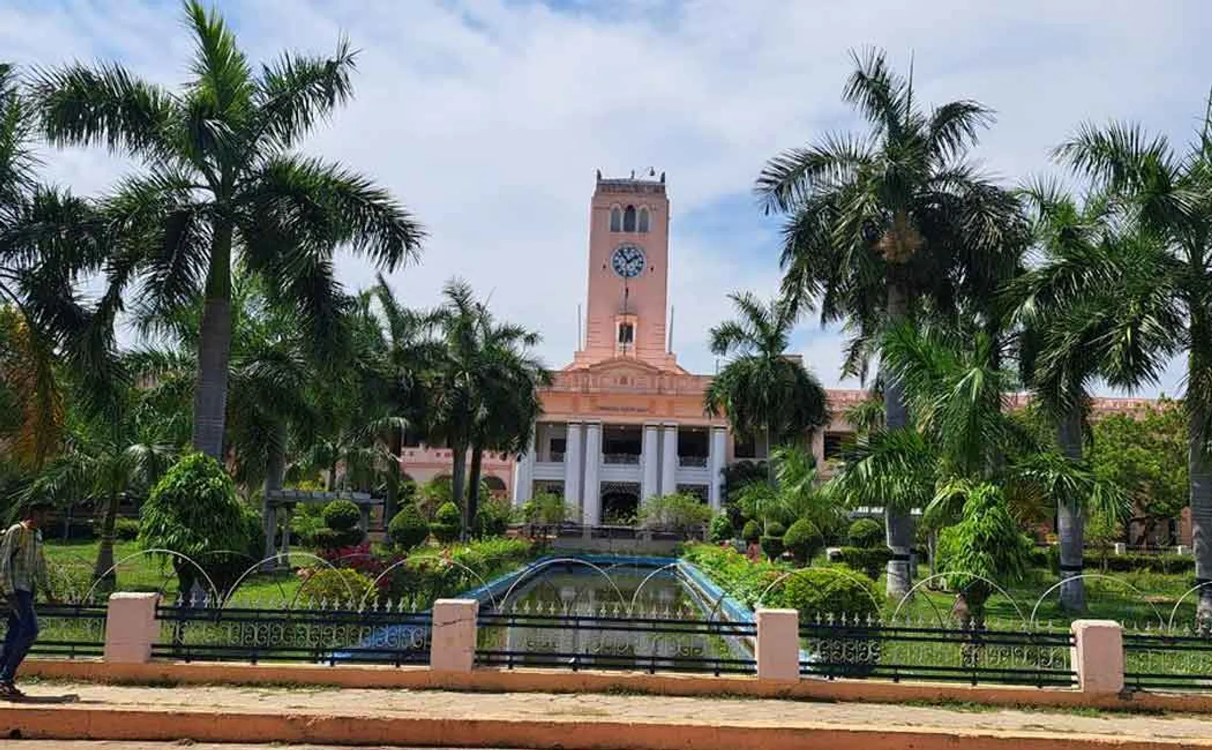 Annamalai University dismissed 56 assistant professors!