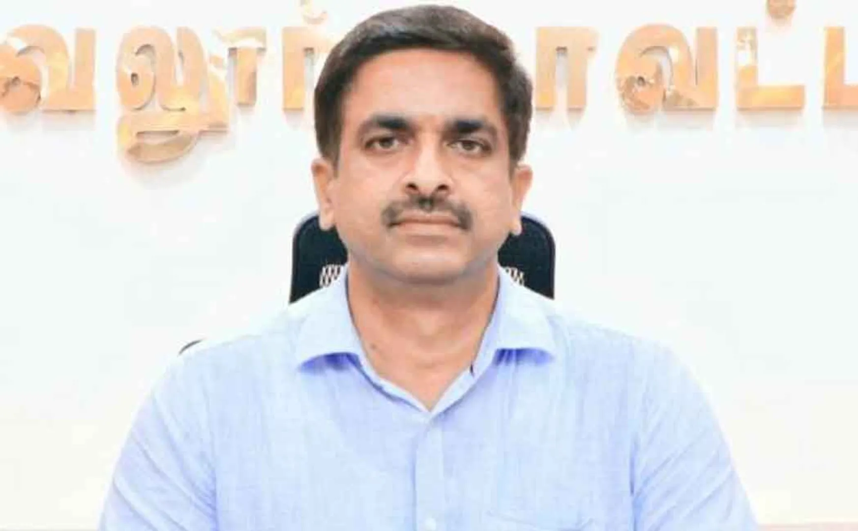 Fake journalists! District Collector warning
