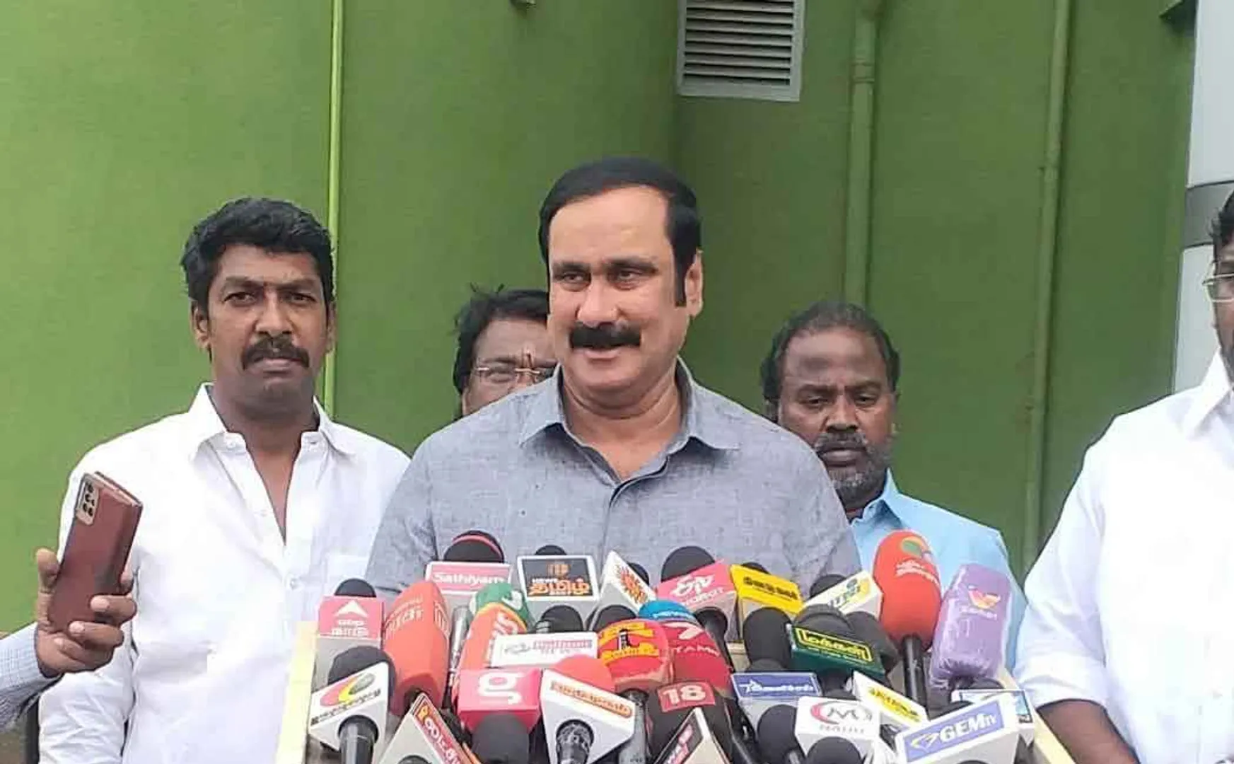 nilagris Pocso case anbumani condemn police 