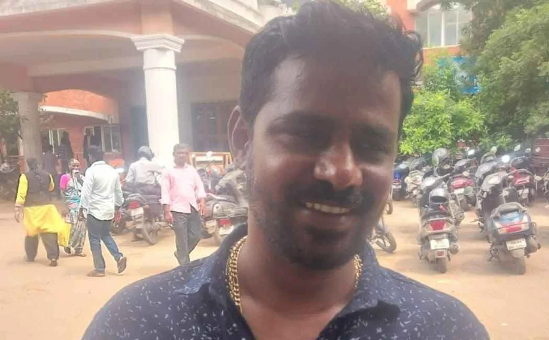 Trichy pattarai suresh taken by police 