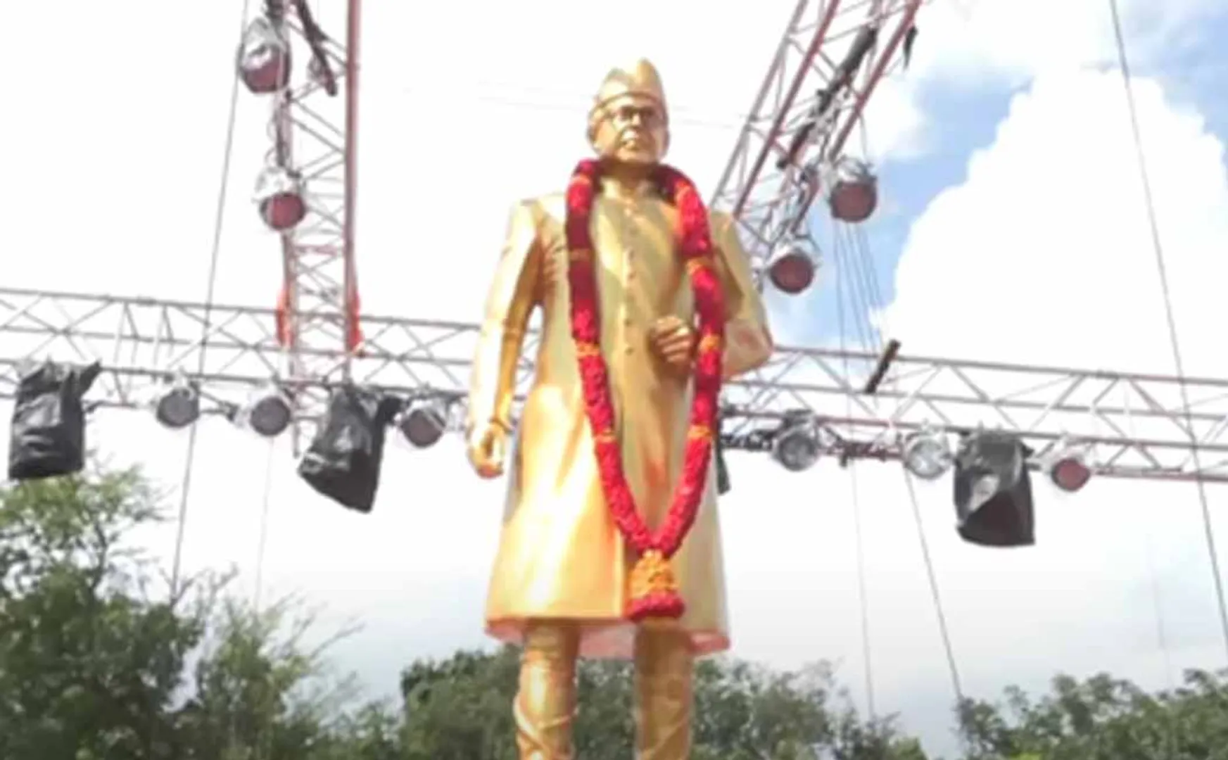 Ex-Prime Minister VP Singh statue opening