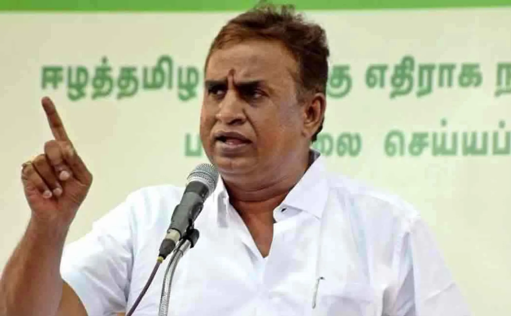 SP Velumani have conflict with police in kovai 